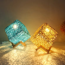 Laden Sie das Bild in den Galerie-Viewer, MessFree® GlowCube Lamp
