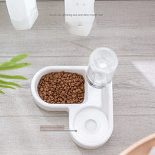 Load image into Gallery viewer, Heart-Shaped Pet Corner Bowl