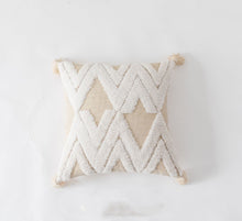Load image into Gallery viewer, CHLOE Pillow Cover