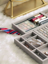 Load and play video in Gallery viewer, MessFree® Prestige Jewelry Trays