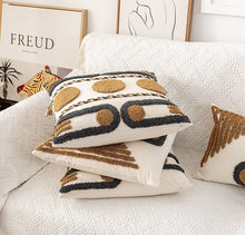 Load image into Gallery viewer, SAND Geometric Pillow Cover