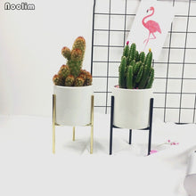 Load image into Gallery viewer, Veria Nordic Plant Pots