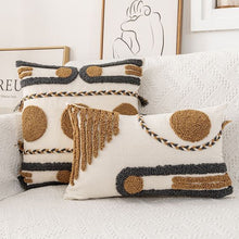 Load image into Gallery viewer, SAND Geometric Pillow Cover