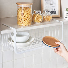 Load image into Gallery viewer, Hanging basket