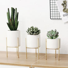 Load image into Gallery viewer, Veria Nordic Plant Pots