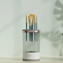 Laden Sie das Bild in den Galerie-Viewer, Clean makeup brushes standing in the cleaner
