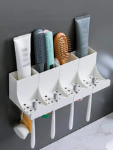Laden Sie das Bild in den Galerie-Viewer, Toothbrush holder with toothpaste and brushes
