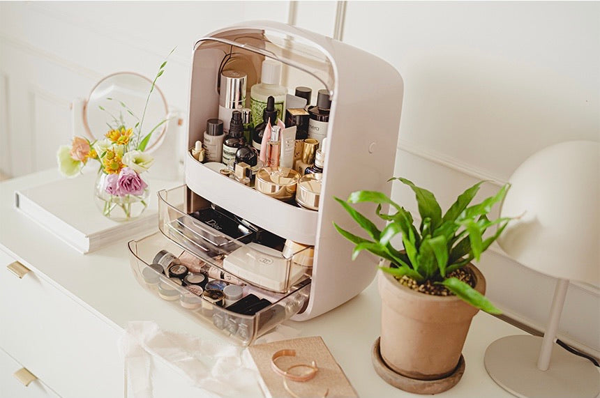 MessFree® Retro Makeup Organizer  Makeup organization, Cosmetic storage, Make  up organiser